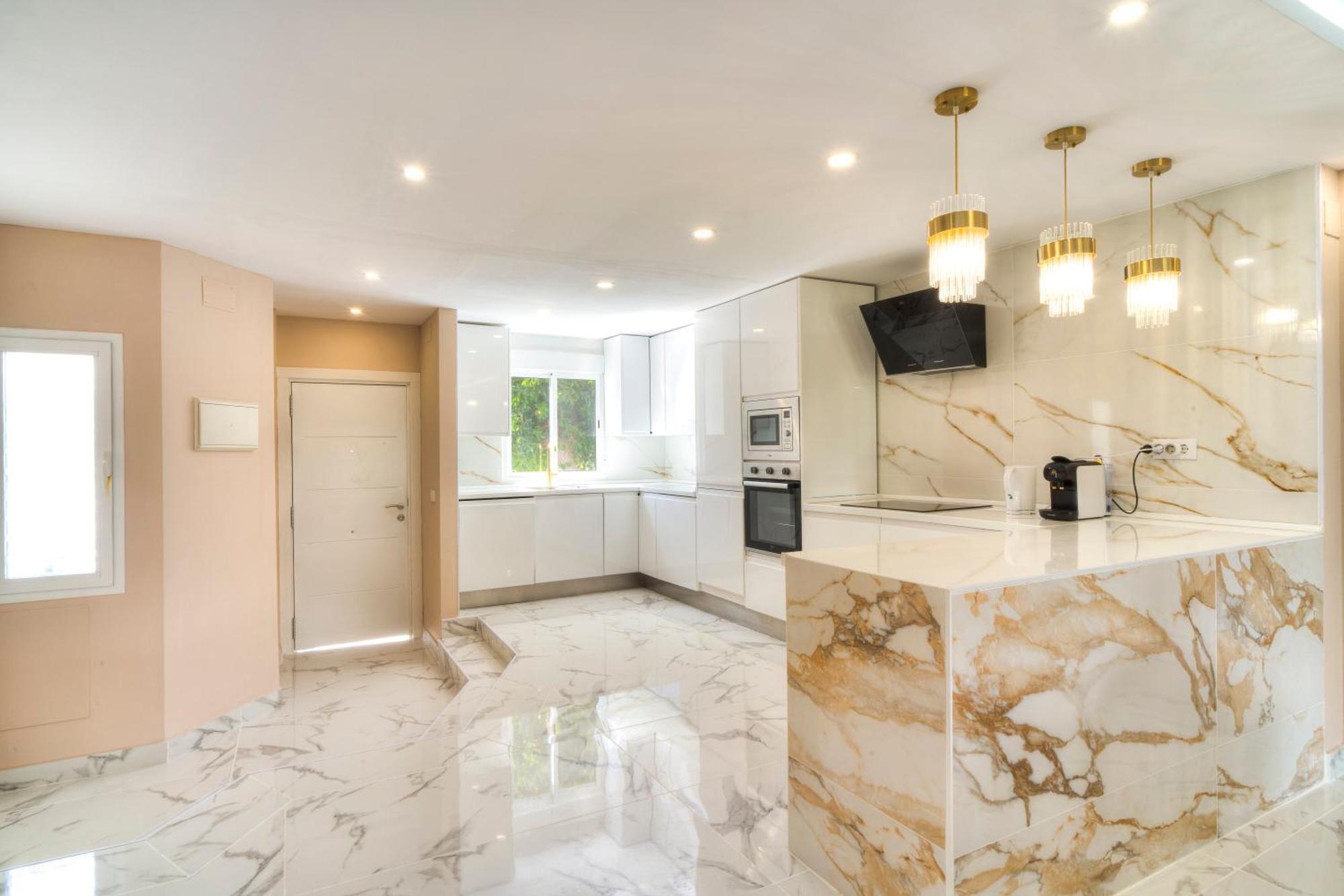 Feriehus Serenity Luxury , Puerto Banus